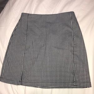 BRANDY MELVILLE SKIRT